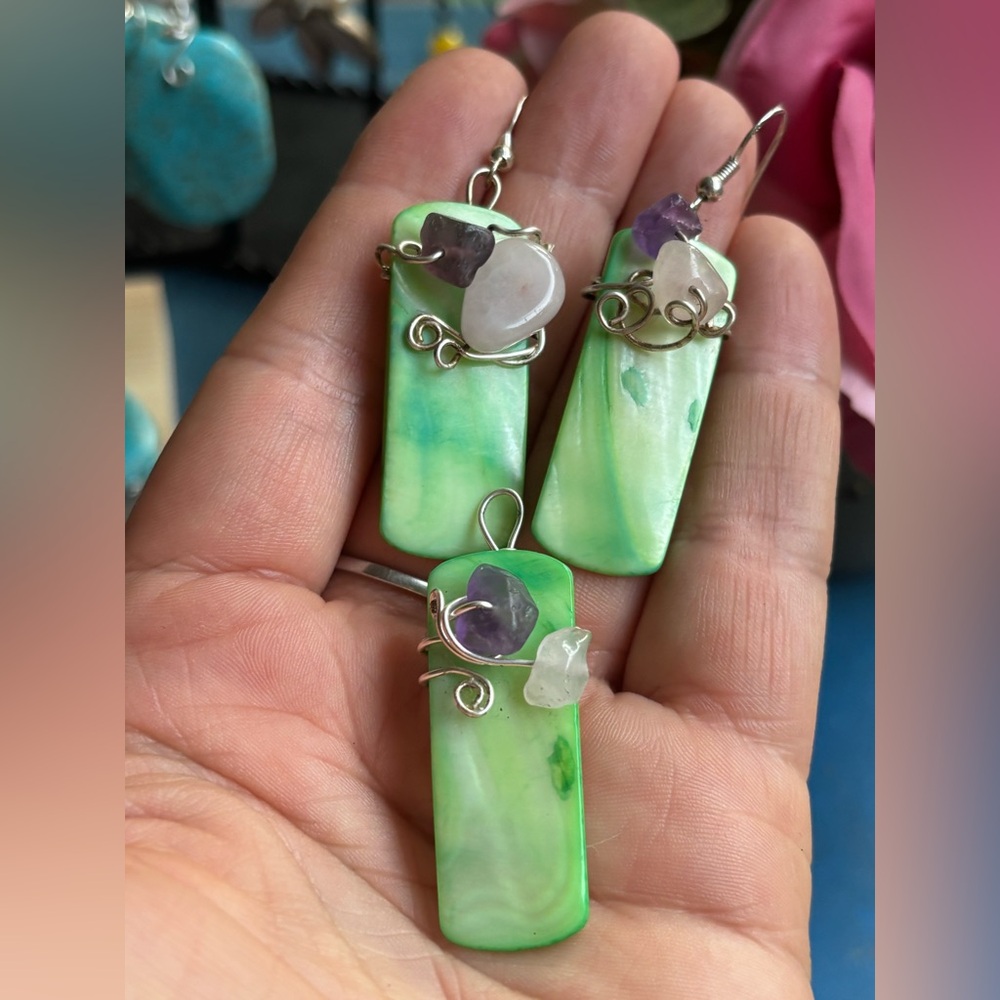 Artisan Hand Crafted Shell Wrap Earring & Pendant Set w/ Rose Quartz & Amethyst